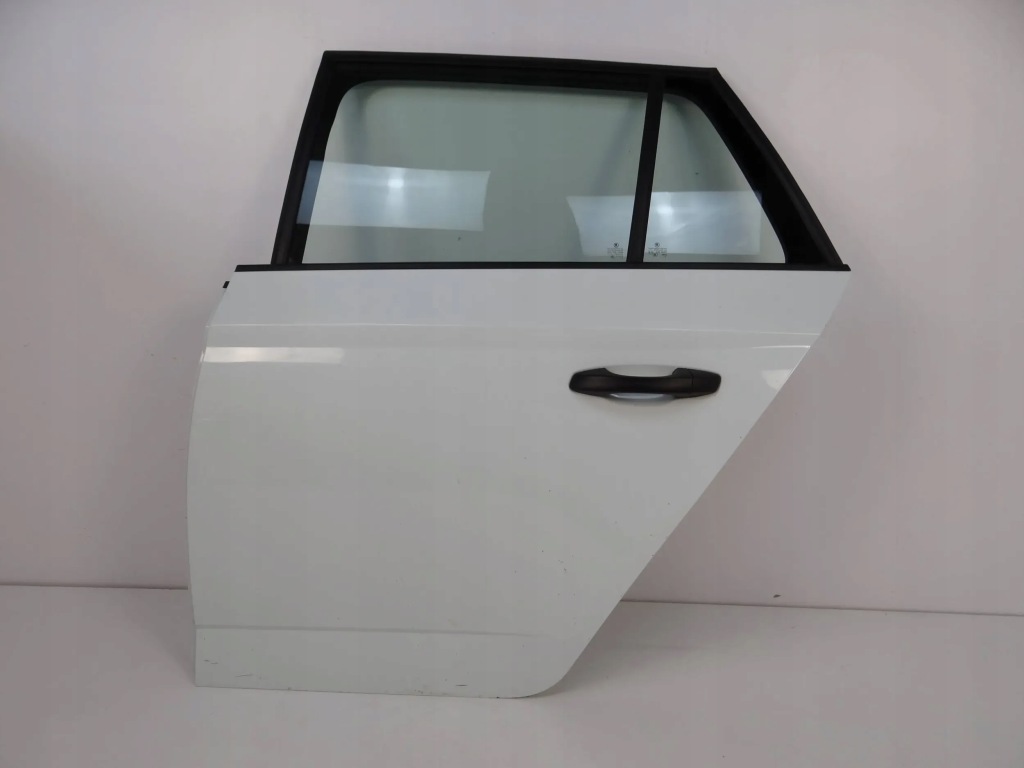 фото №1, Skoda fabia iii 3 kombi дверь задняя левая полный