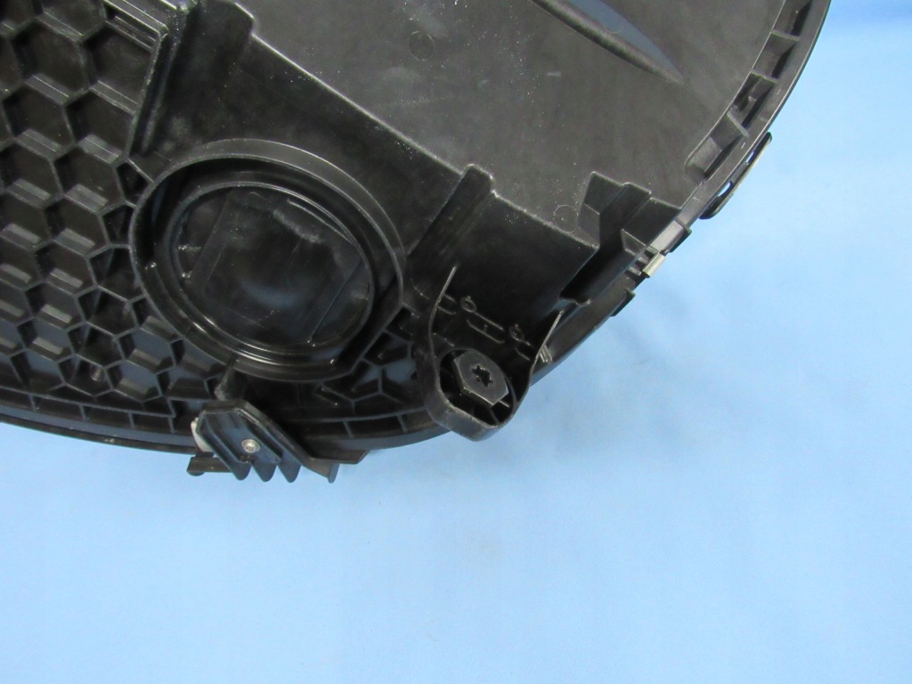 Правый  левая mercedes w206 high performance идеальное состояние европа с Разборки