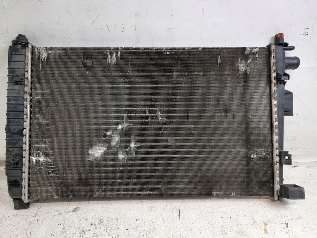 Радіатор води оригінальний номер 1685002002 mercedes a klasa w168 1.6 Ціна