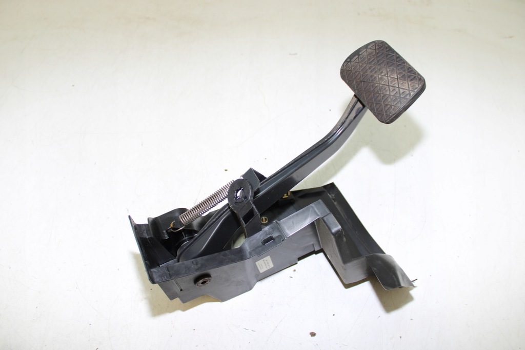 фото №6, Педаль гальма mercedes w203 автоматична коробка передач a2032900401 europa