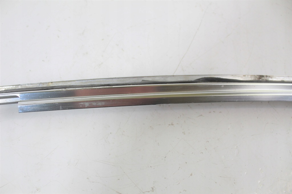 фото №10, Молдинг скло правий перед bmw e46 cabrio