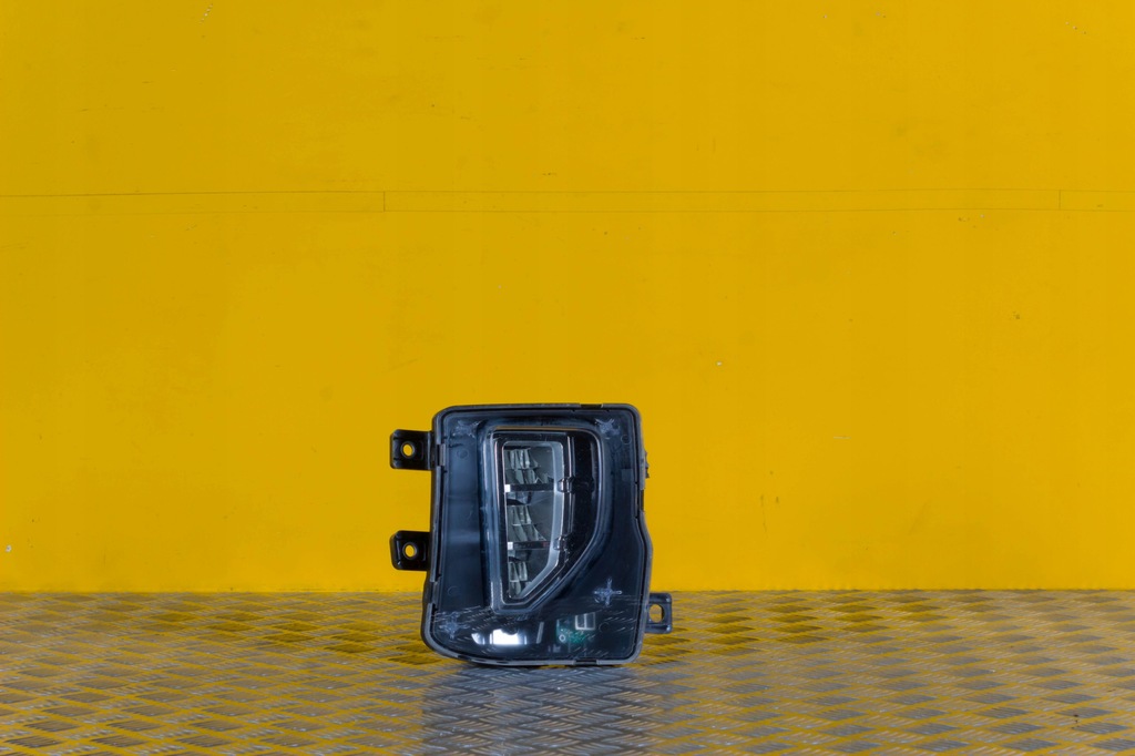 фото №1, Chevrolet silverado 2016- противотуманная фара перед лампа led