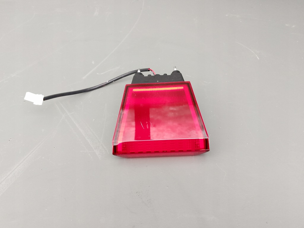 фото №10, Hyundai kona ii 2 2023- третий свет стоп 92700-be000