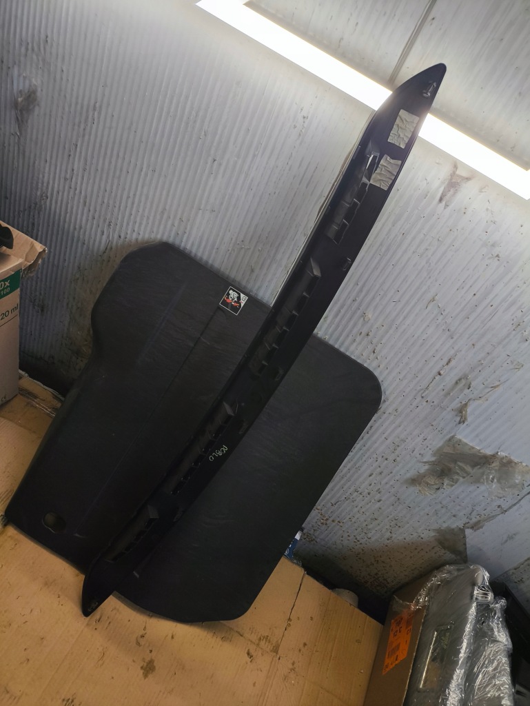 Fiat doblo fiat doblo 2 рестайлінг  накладка верхній молдинг консолі 735549369 ? Зі Шроту