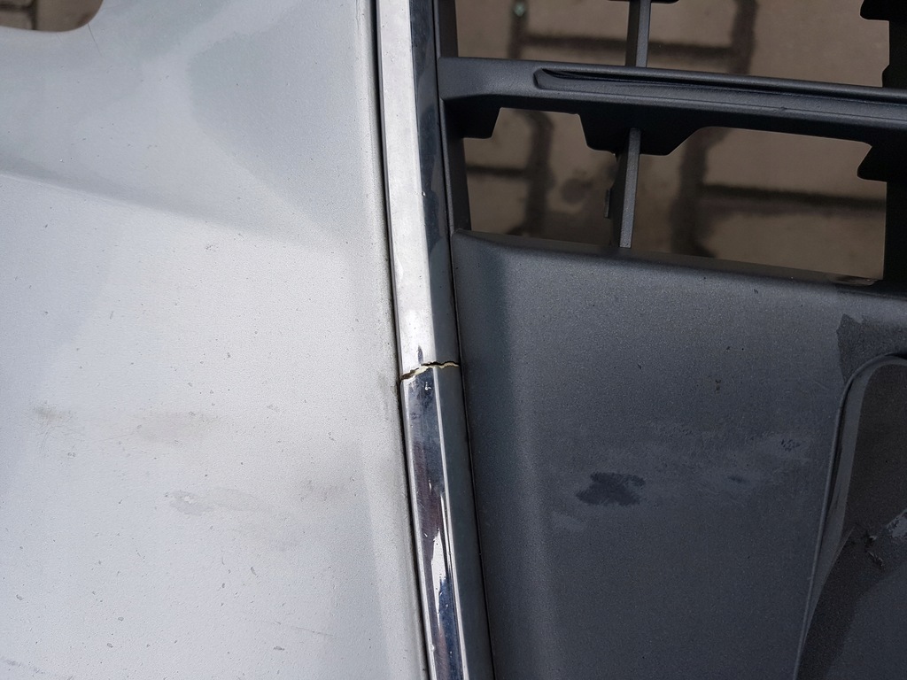 фото №11, Audi a4 b8 08-11r бампер перед передній решітка радіатора