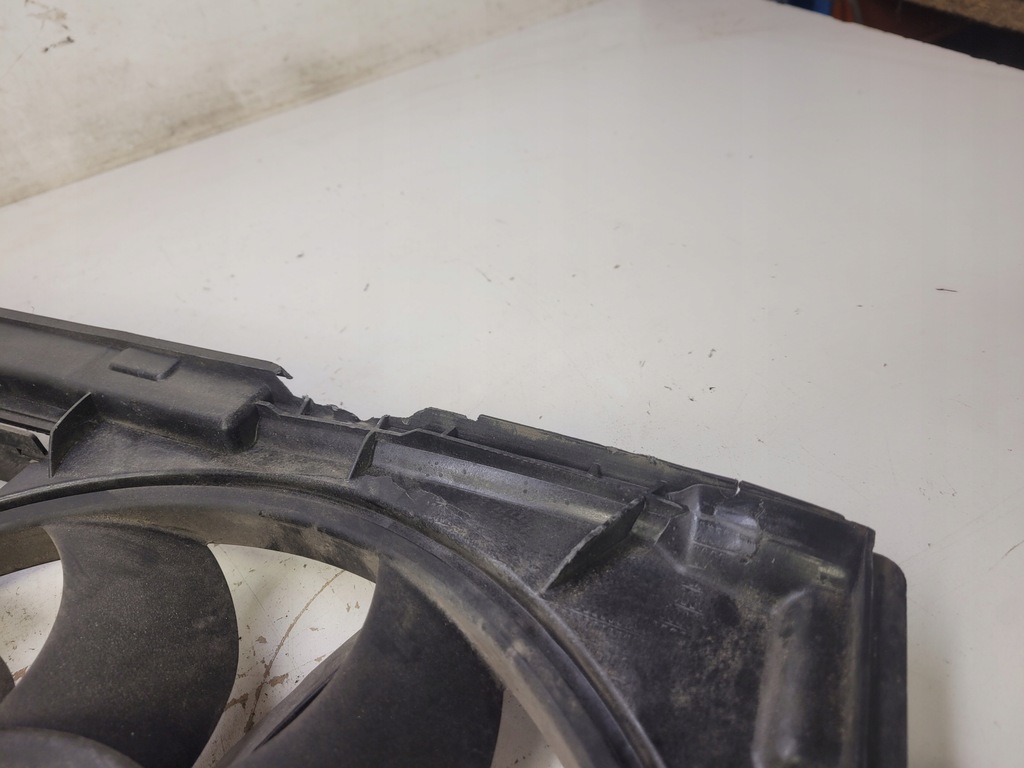 фото №7, Вентилятори + корпус audi a4 a5 a6 a7 4h0121003n