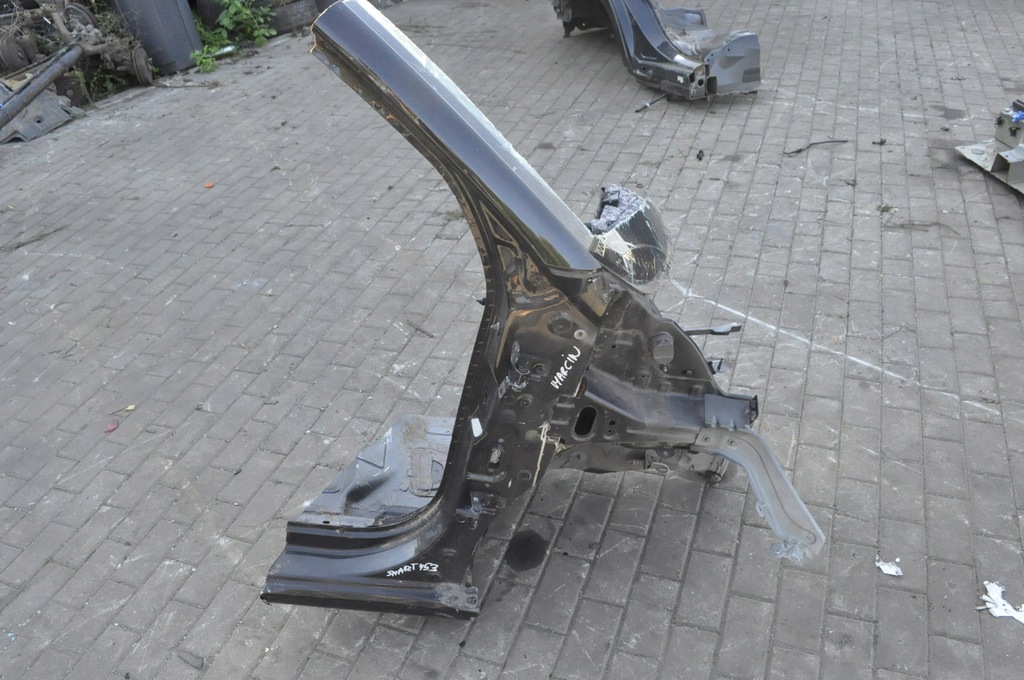 фото №1, Smart forfour 453 четверть лонжерон правая перед