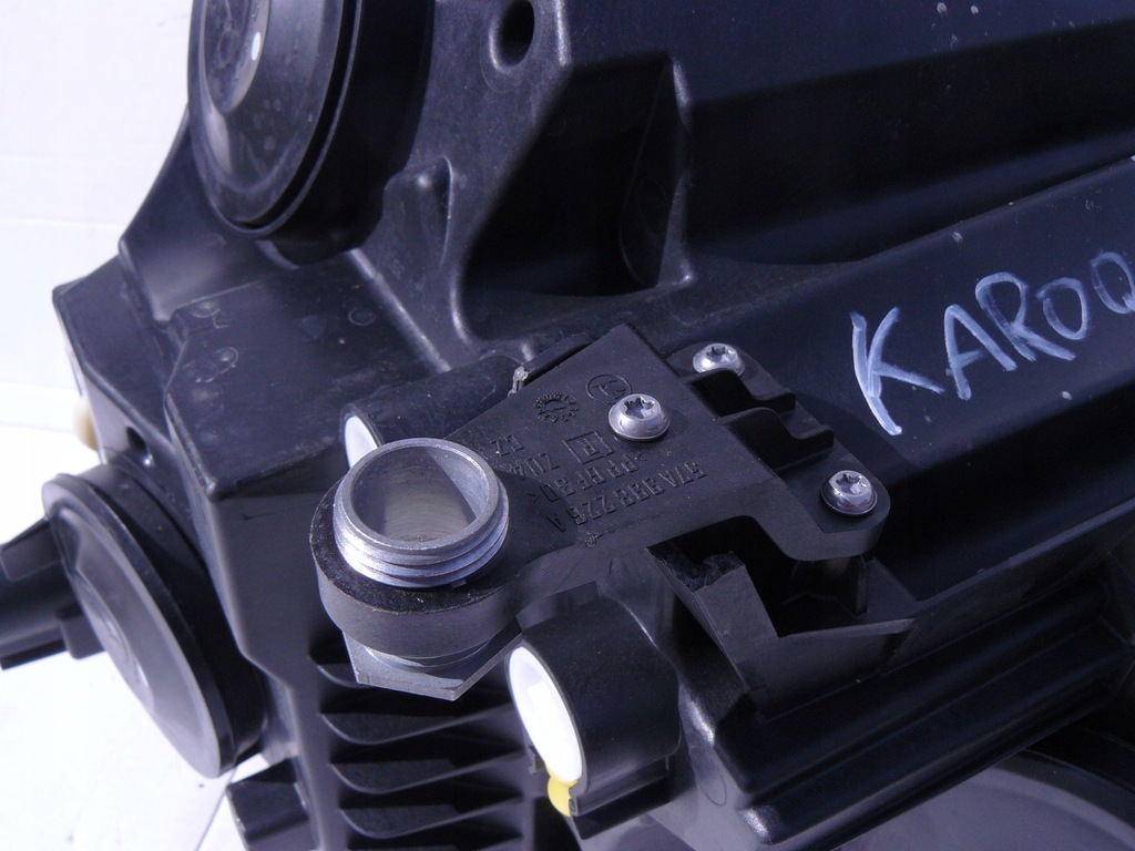 фото №12, Skoda karoq лампа передняя правая обычная