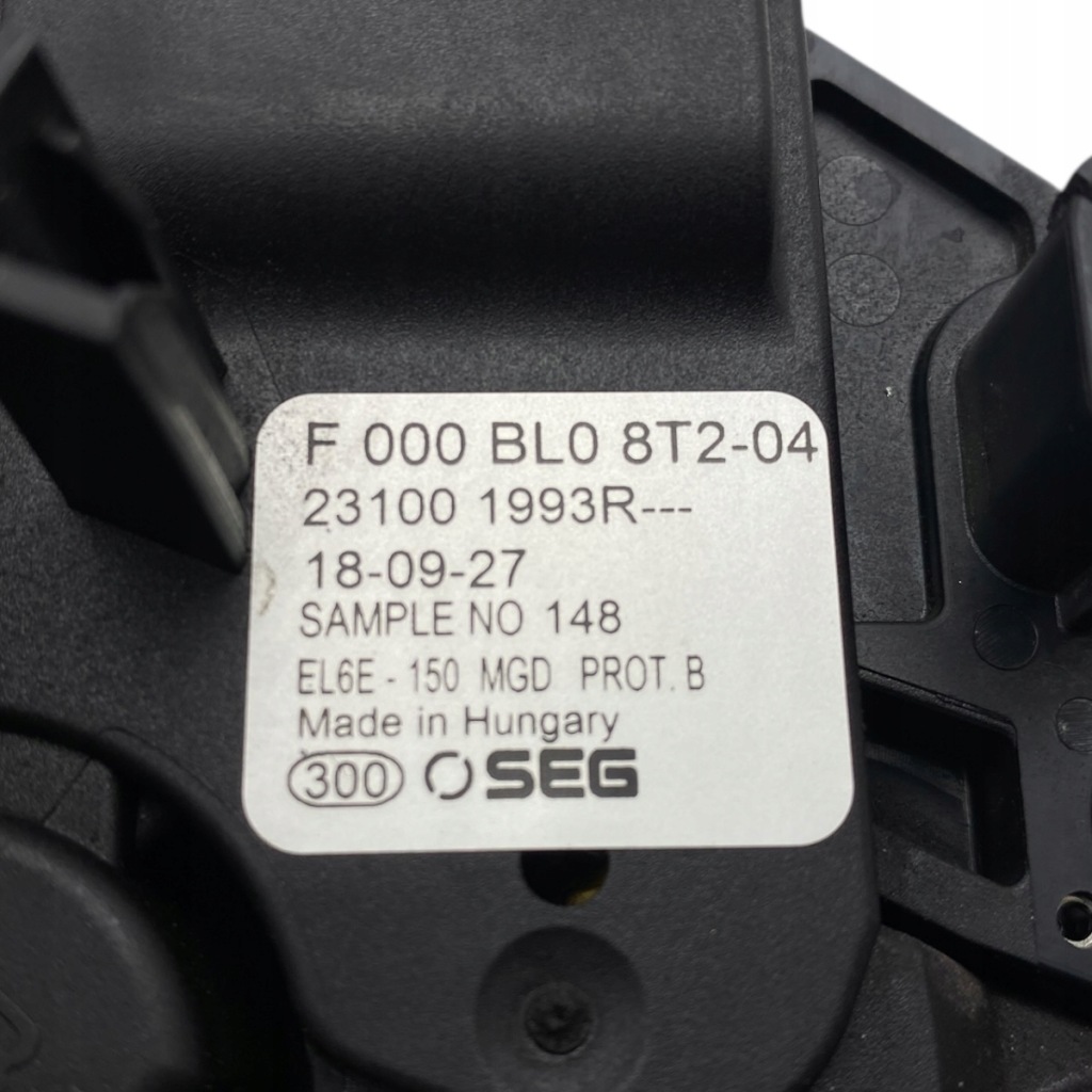 Генератор renault dacia 231001993r Доставка