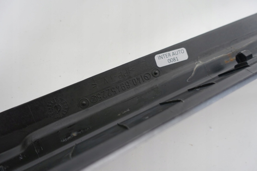 фото №6, Mercedes w140 захист накладка поперечина багажника listwa1406945225 кліпси