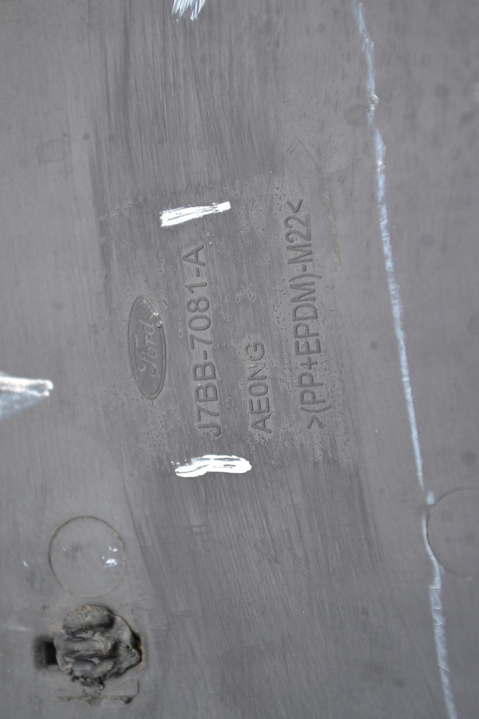 фото №12, Ford оригинальный номер j7bb-7081-d решётка радиатора решётка радиатора радиатора ka plus