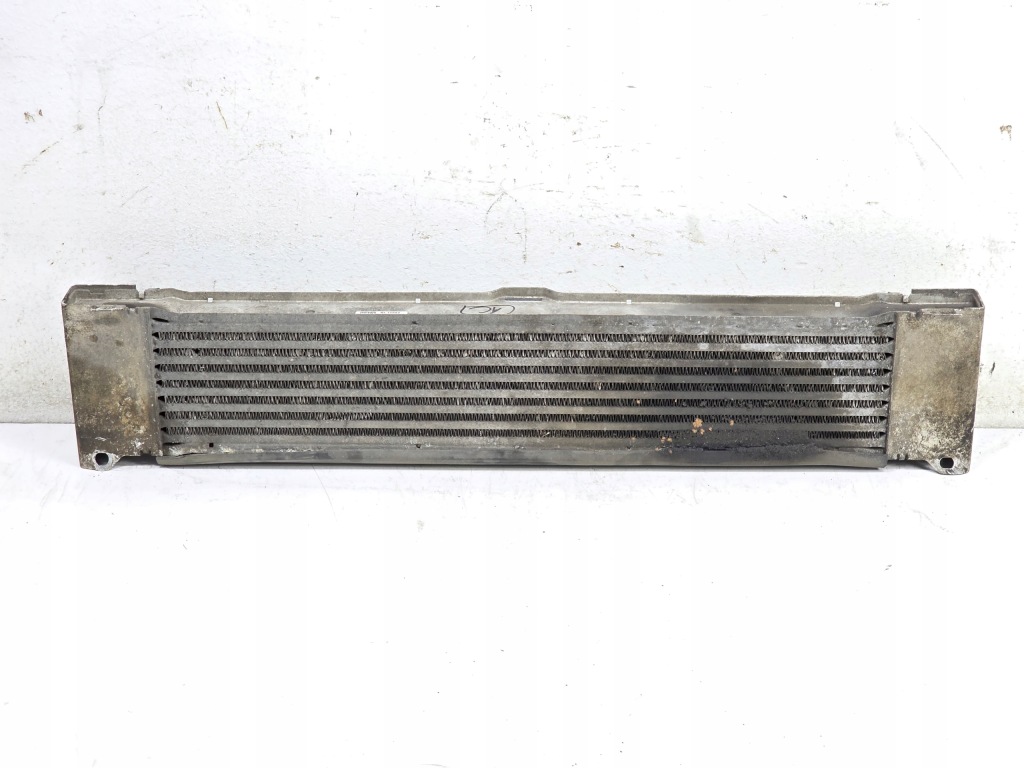 Vito w639 2.2 cdi радиатор интеркулер behr mercedes 1c Киев