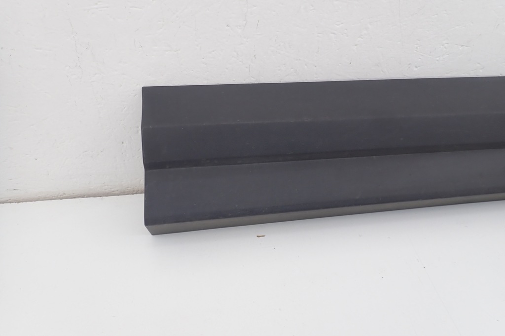 фото №5, Audi q3 8u0853960d lift молдинг двері права перед