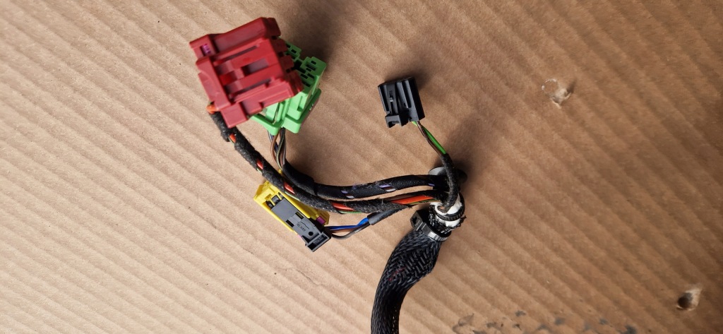 фото №5, Сидіння заднє сидіння обшивки audi a3 sedan 16-19 r електрика ideał jak nowe oryg