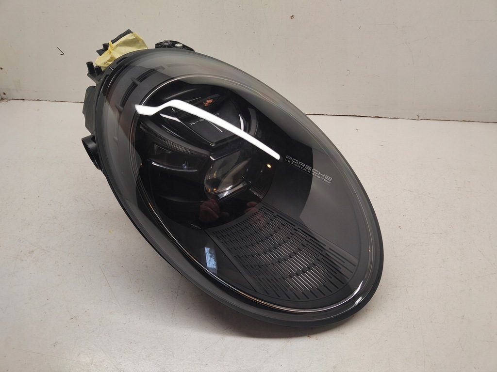 фото №1, Porsche 911 992 лампа matrix led лампа права 9p5941060d