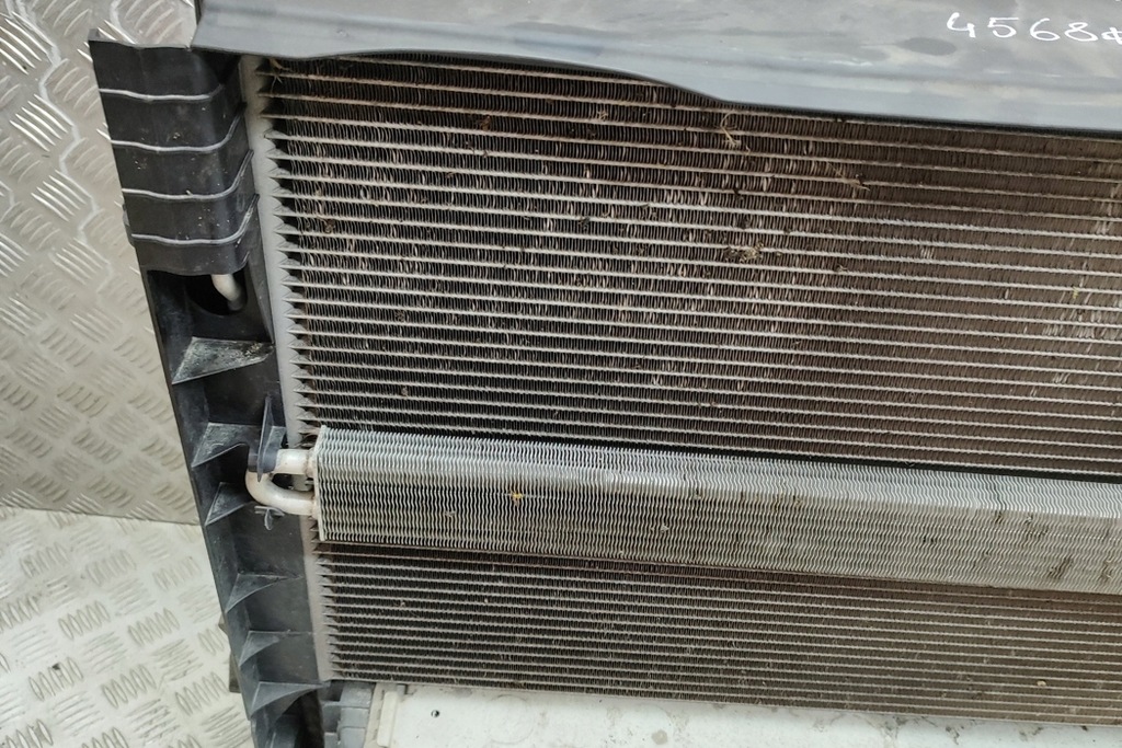 фото №5, Bmw x6 e71 радиатор масляный радиатор набор 8618241 3.0 дизель 225kw 2014 264473