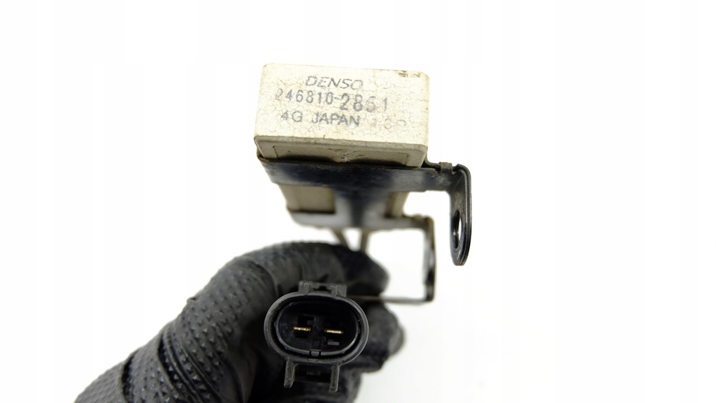 фото №8, Toyota yaris ii модуль вентилятора 246810-2851