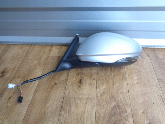 фото №1, Alfa romeo giulia зеркало левая 12 pin