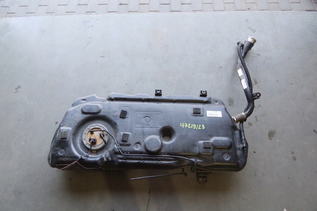 фото №1, Бак топлива mini 9800698