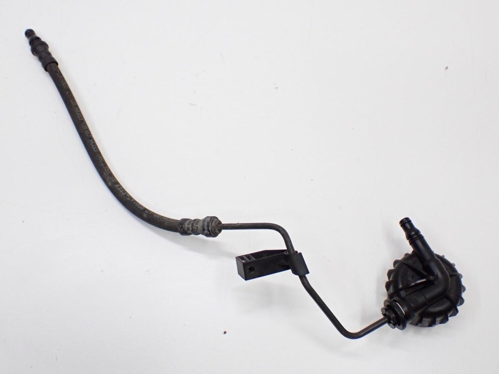 фото №1, Патрубок шланг трубка зчеплення 5q1721465p golf vii audi a3 8v 1.6 tdi cxx 17r