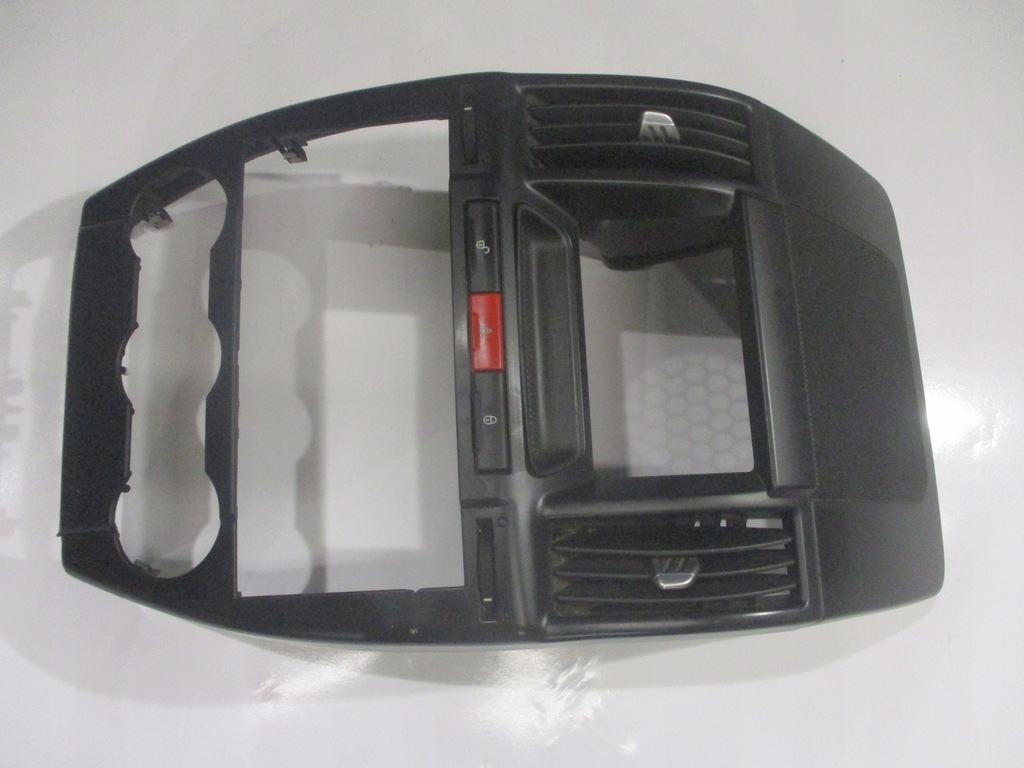 фото №1, Рамка радио панели консоли решётки обдув заглушка динамика freelander ii