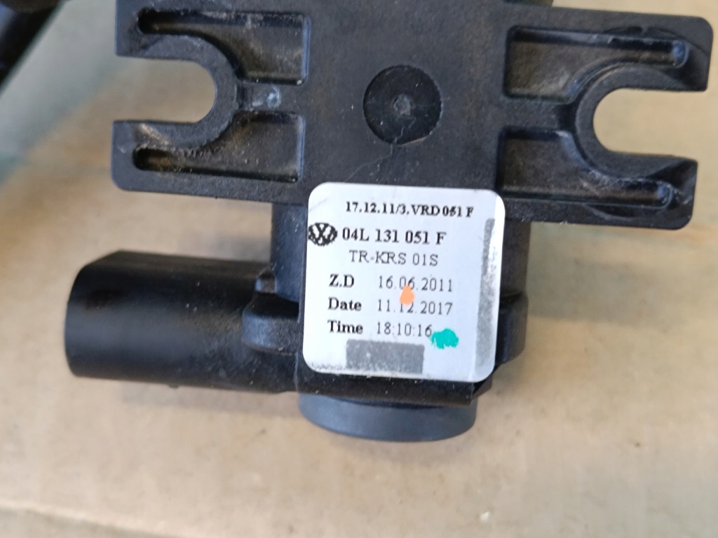 фото №13, Skoda superb 3 kombi 2.0 tdi 140kw 2018r шланг клапан давления 04l131051f