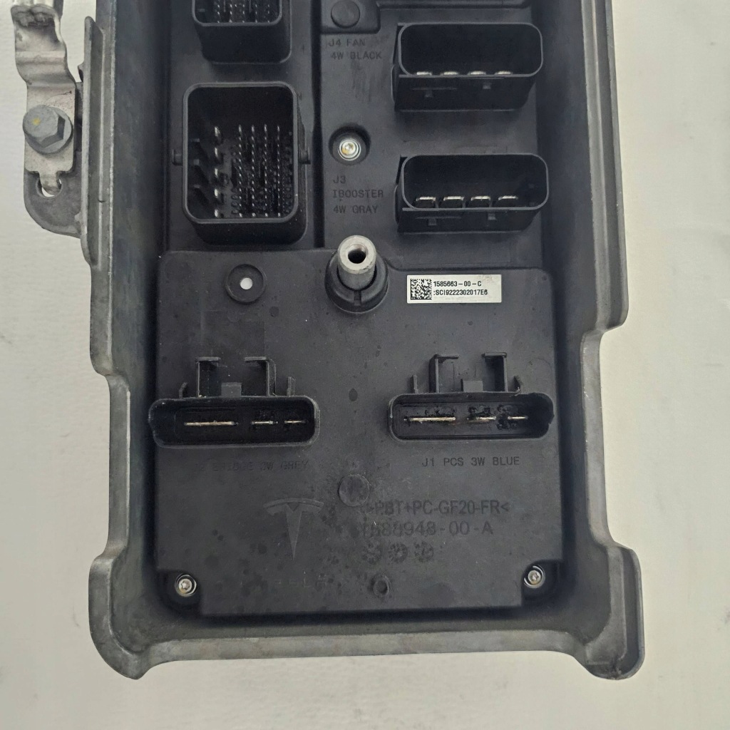 фото №5, Модуль блок управления tesla model x s plaid 2022r 1588205-05-c