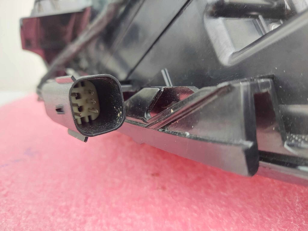 фото №7, Polestar 2 ii 20- лампа ліва задня задня led