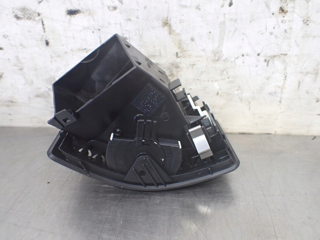 фото №7, Решітка обдув ліва skoda octavia ii 1.6tdi lift