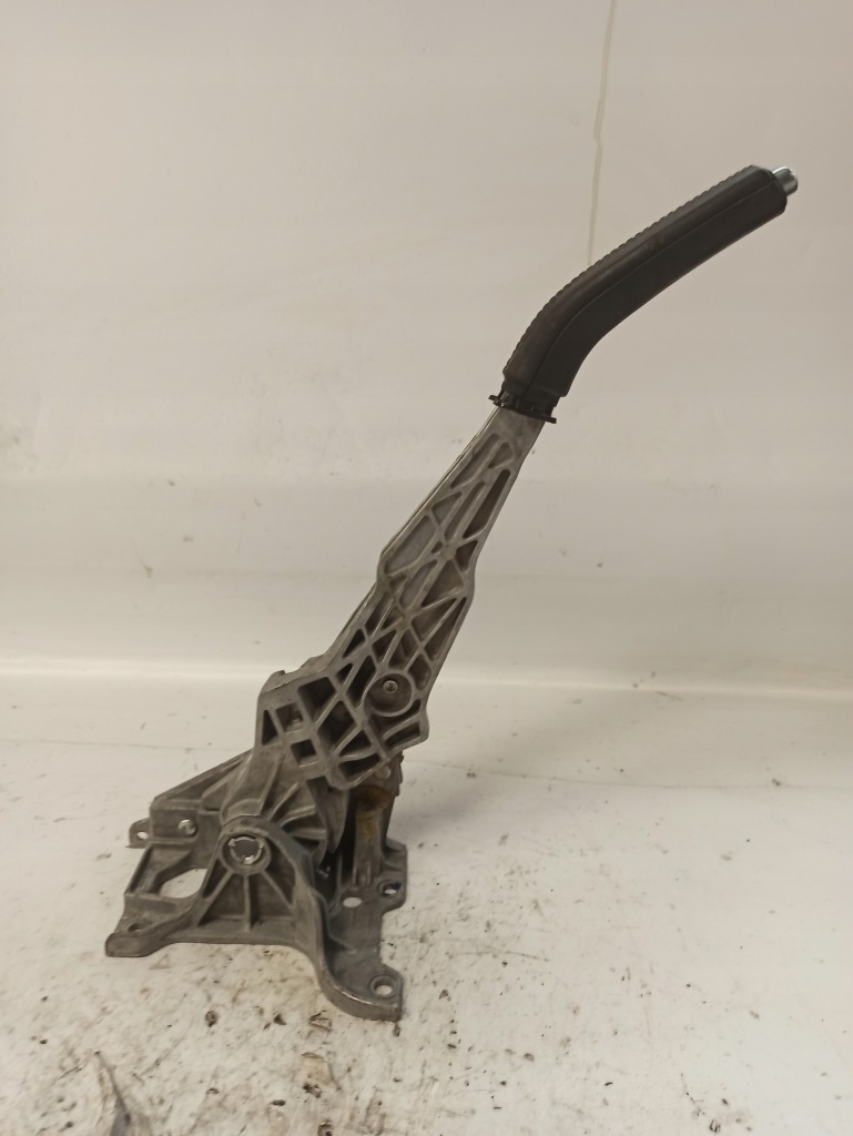 фото №1, Volvo v40 ii важіль гальма ручного 31341515