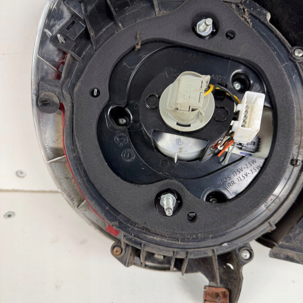 фото №11, Лампа правий задня права задня alfa romeo mito оригінальний номер оригінал 156085852