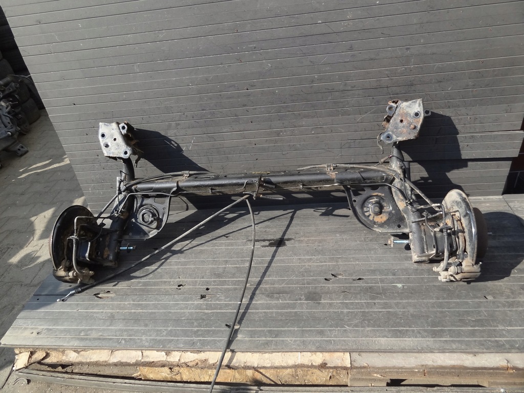 фото №1, Nissan pulsar 2018 балка подвеска задняя оригинал