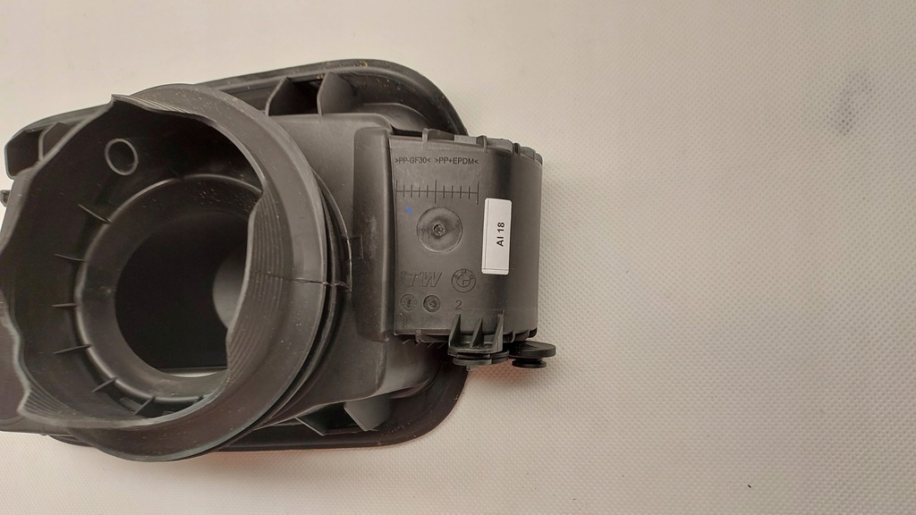 фото №9, Заливна горловина пального bmw 5 f10 новий оригінальний номер 7326760 кришка