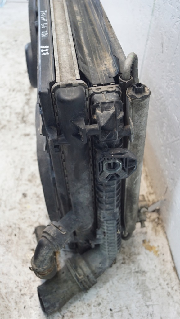 фото №9, Vw passat b6 2.0 tdi комплект радіатор вентилятори