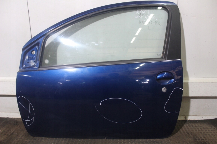 фото №1, Дверь левый перед toyota aygo i 8m6