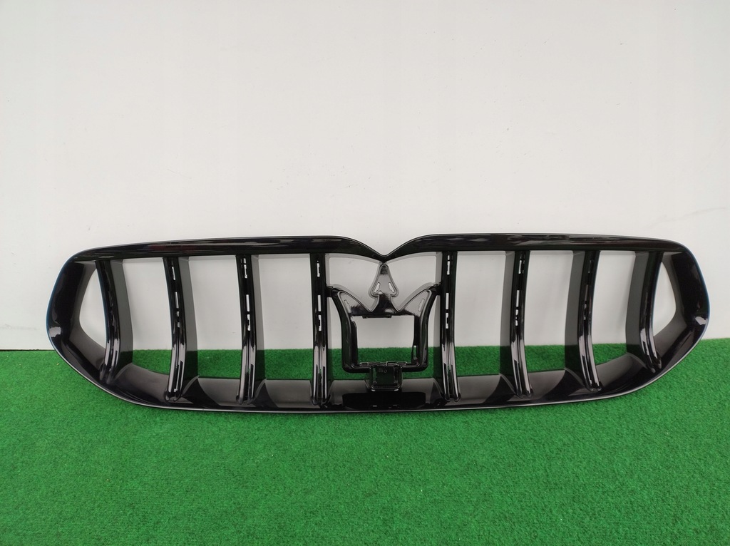 фото №1, Maserati grecale решітка радіатора решітка радіатора nówka оригінальна