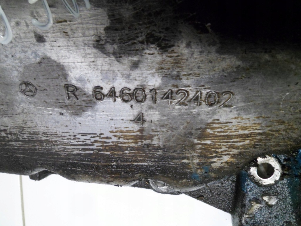 Mercedes 2.2cdi поддон масляная r6460142402 Доставка