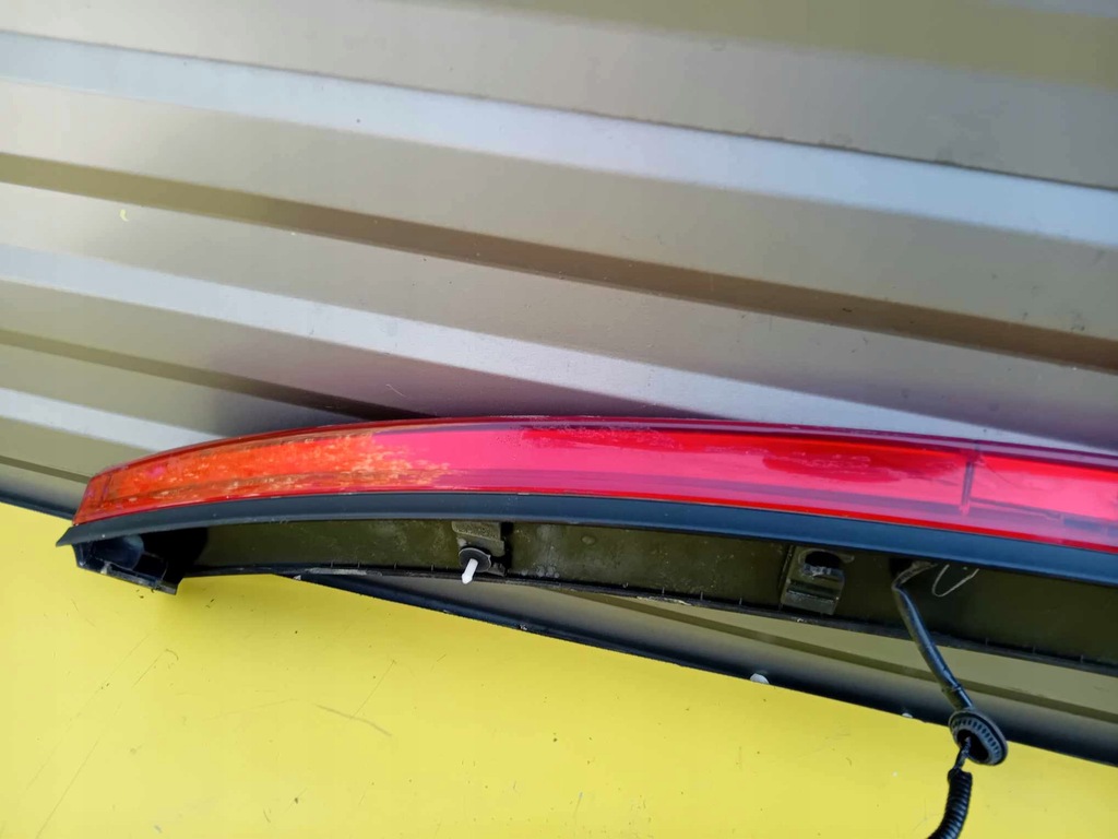 фото №5, Honda insight лампа стоп накладка крышки 09-14