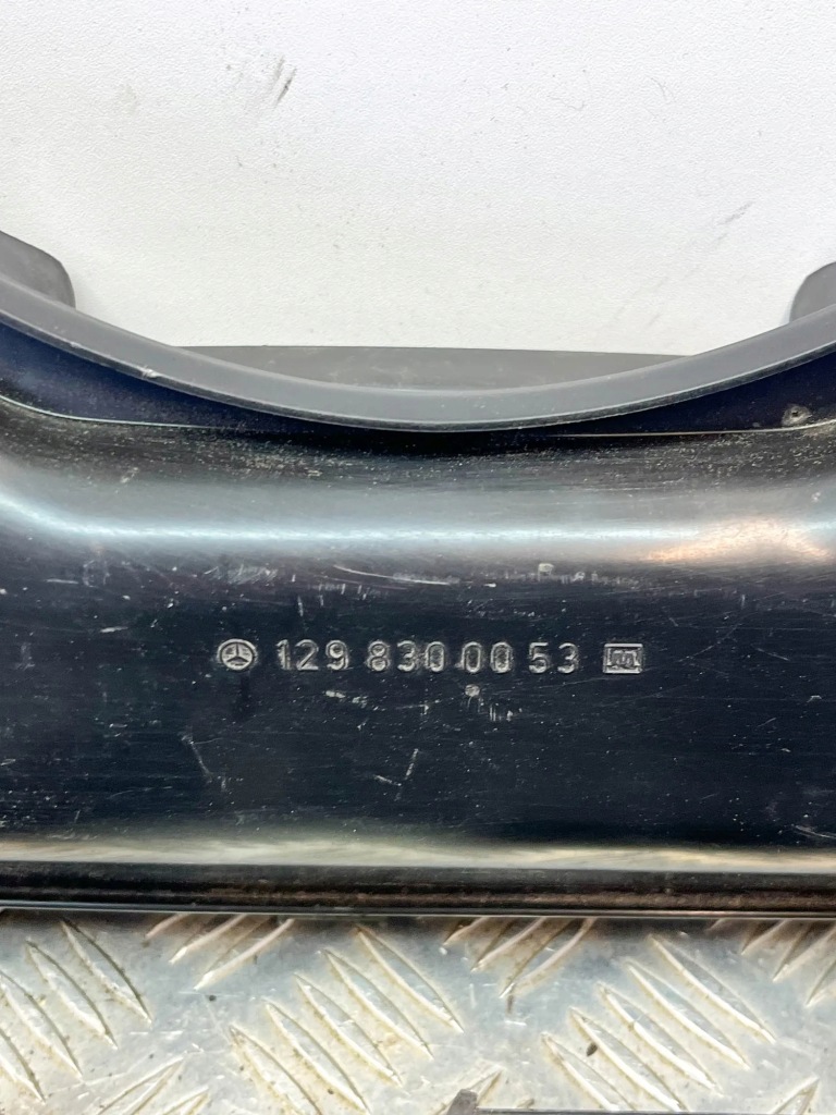 Купить Пластик дворник передних mercedes-benz sl r129 a1298300053 33938228
