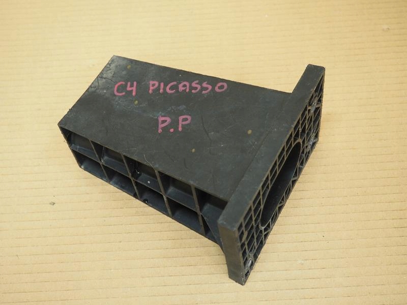 фото №1, Зона деформації правий перед citroen c4 picasso