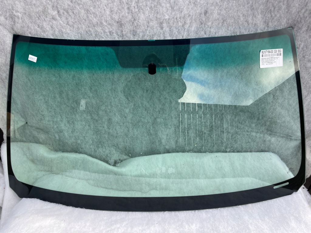 фото №1, Toyota highlander стекло передняя nowa 2000-2007