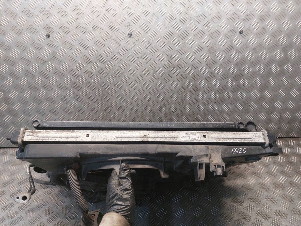 фото №8, Радиатор комплект + вентилятор sandero i 1.5 dci 8200409045 214100598r