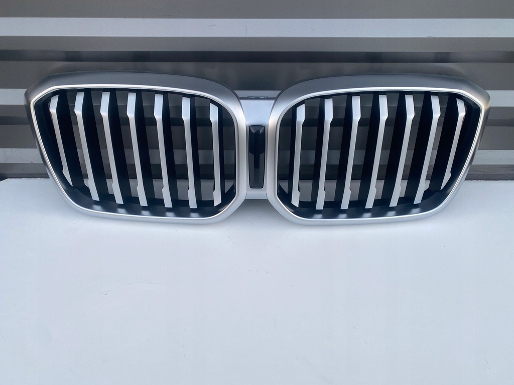 фото №1, Решітка радіатора bmw x3 go1 lift гарний