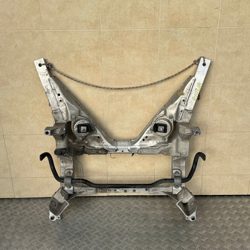 фото №1, Подрамник подрамник подрамник перед alfa romeo giulia 2016 rok 2.2 дизель