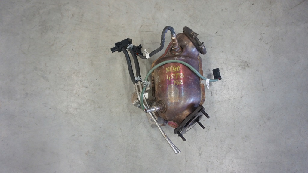 фото №1, Катализатор volvo xc40 t2 t3 механическая коробка передач