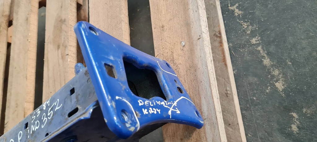 фото №12, S3 8y a3 лонжерон правая правый перед передняя sedan lz5m