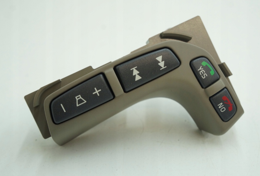 фото №1, Volvo s80 кнопки руля радио телефон 9199917