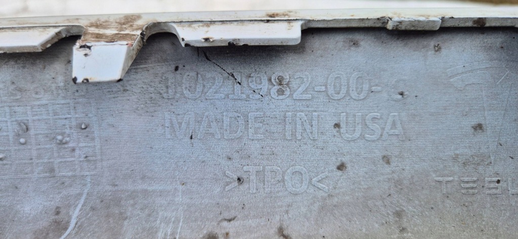 Tesla model s 12-16 бампер перед 6pdc + захист org Зі Шроту