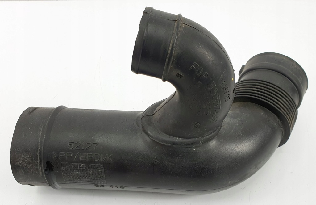 Купити Патрубок труба повітрозабірник повітря saab 9-3 93 ii 55557429