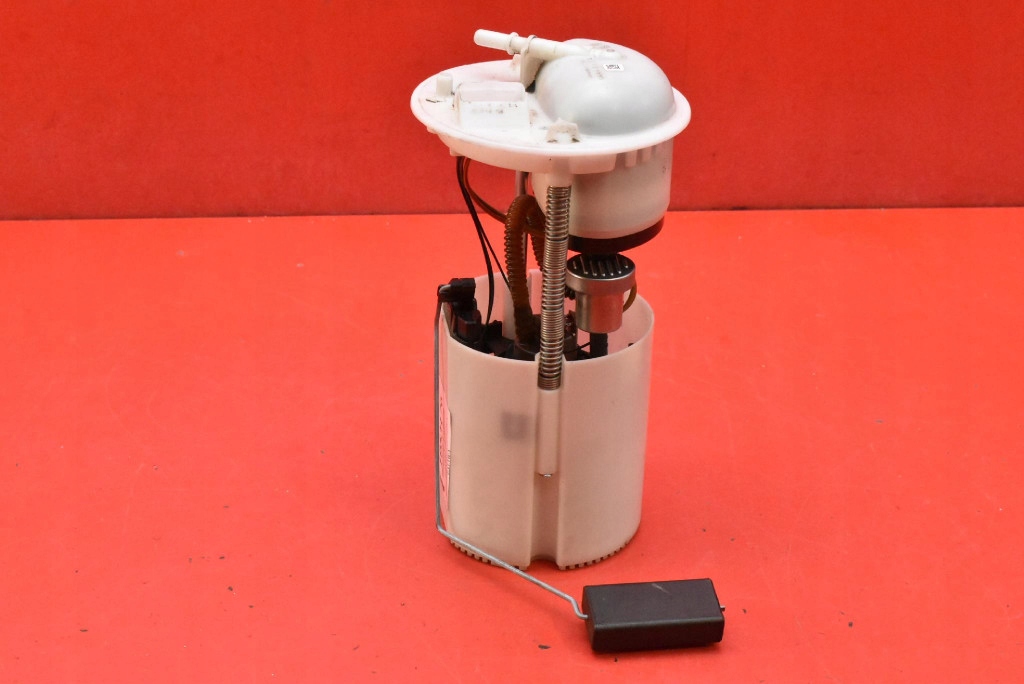 Насос помпа топлива 51806983 fiat 500 2 2 1.2 8v 69 km 08-15 в Украине